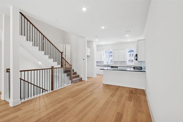 817 Heights Way, Plano, TX 75075