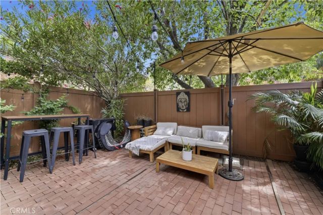 27511 Endeavor St, Agoura Hills, CA 91301