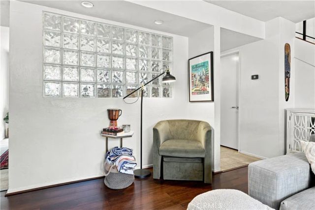 27511 Endeavor St, Agoura Hills, CA 91301