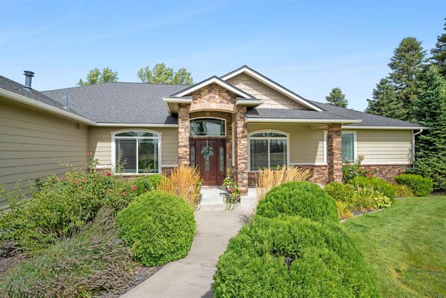 3210 N Molter Rd, Otis Orchards, WA 99027