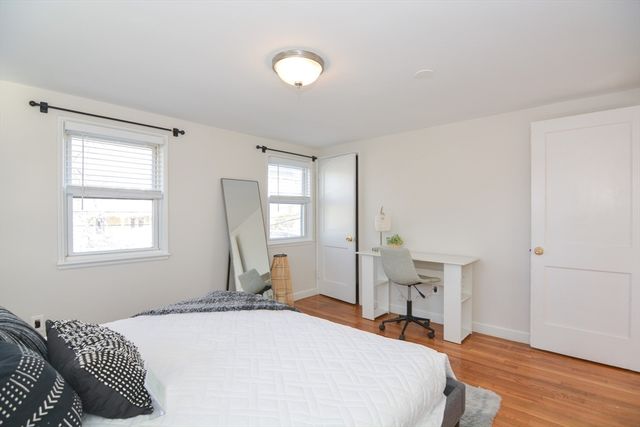 56 Perkins Ave 56, Malden, MA 02148