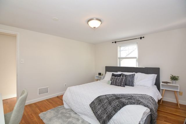 56 Perkins Ave 56, Malden, MA 02148