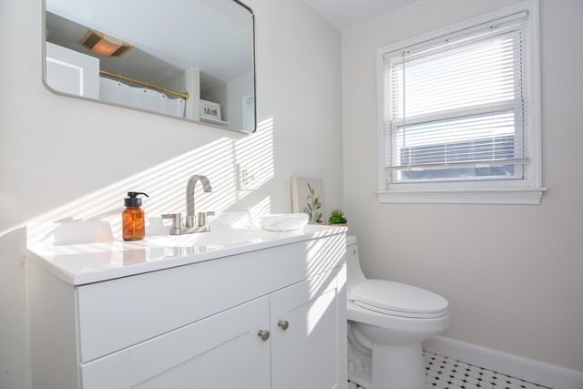 56 Perkins Ave 56, Malden, MA 02148