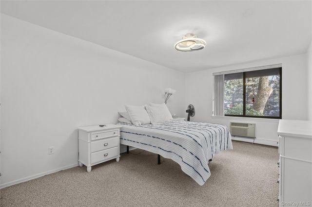 504 Kemeys Cove Road 5-04, Briarcliff Manor, NY 10562