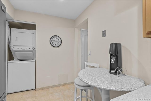 504 Kemeys Cove Road 5-04, Briarcliff Manor, NY 10562