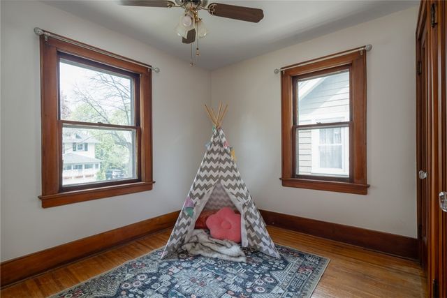 33 Wilsonia Road, Rochester, NY 14609