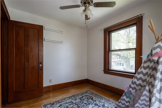 33 Wilsonia Road, Rochester, NY 14609