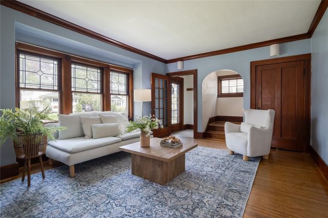 33 Wilsonia Road, Rochester, NY 14609