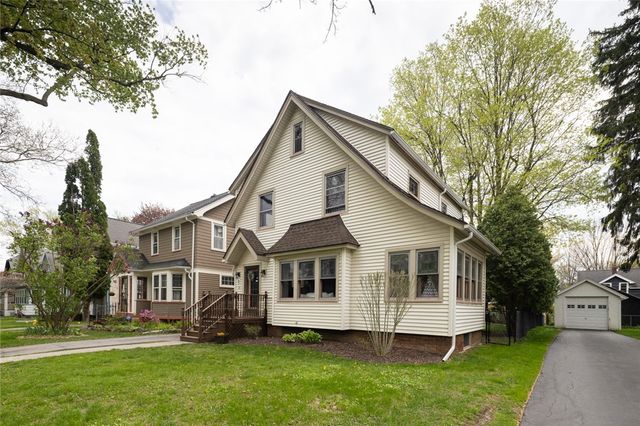 33 Wilsonia Road, Rochester, NY 14609
