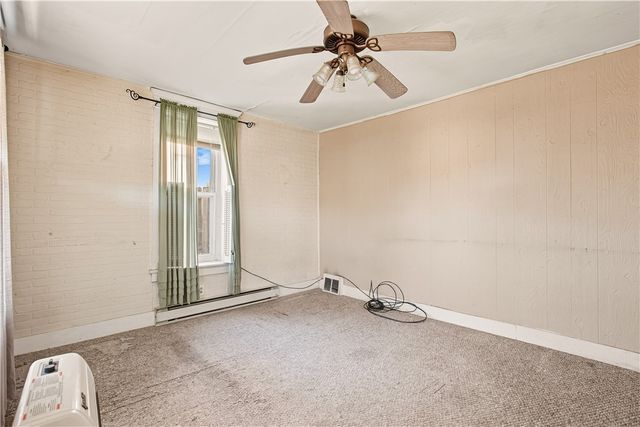 925 Main St, Shanksville, PA 15560