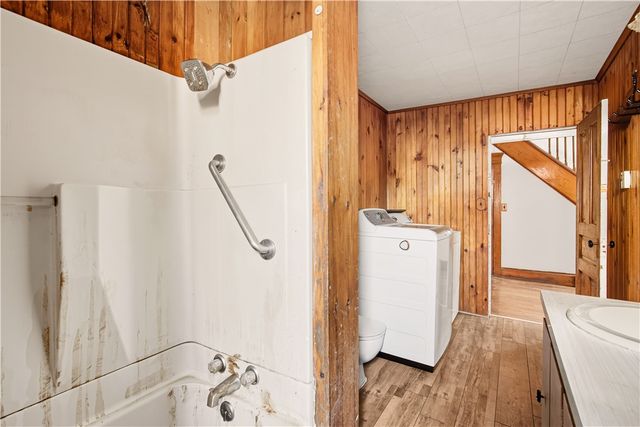 925 Main St, Shanksville, PA 15560