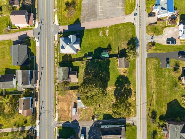 925 Main St, Shanksville, PA 15560