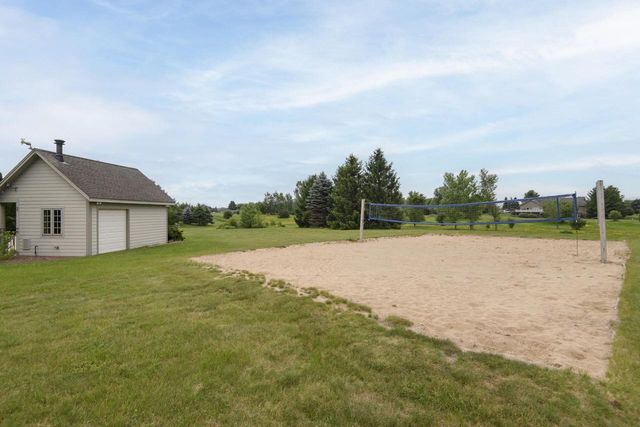 S88W34777 Nesting LANE, Eagle, WI 53119