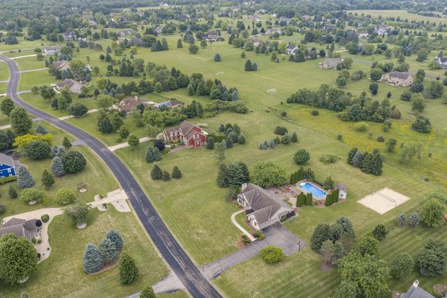 S88W34777 Nesting LANE, Eagle, WI 53119
