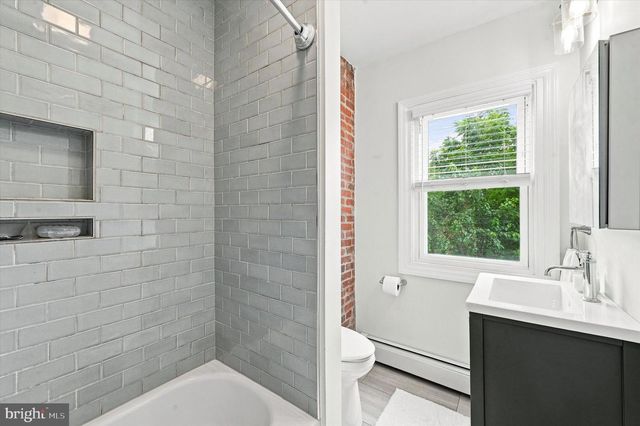 574 MILL RD, Havertown, PA 19083