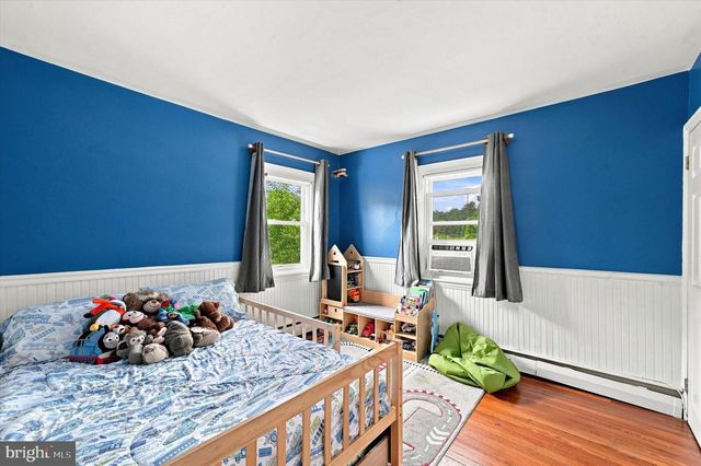 574 MILL RD, Havertown, PA 19083