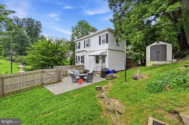 574 MILL RD, Havertown, PA 19083