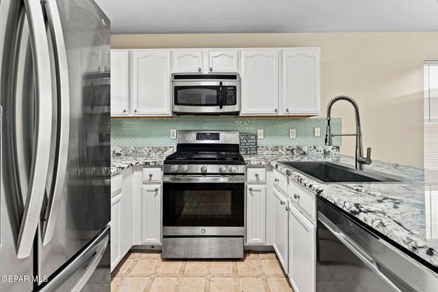 11720 Autumn Wheat Drive, El Paso, TX 79934