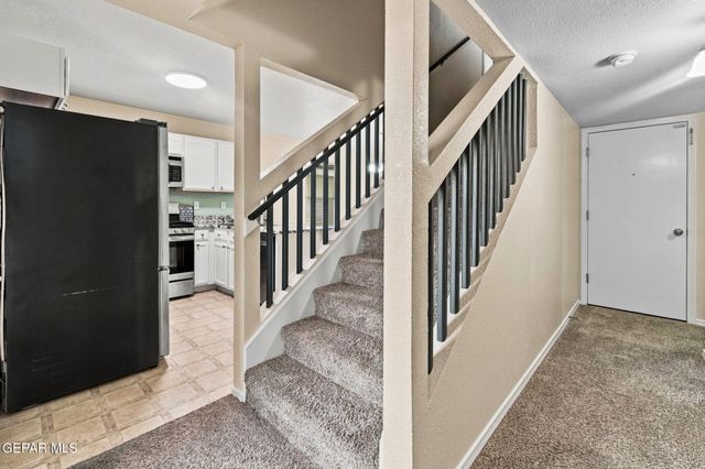 11720 Autumn Wheat Drive, El Paso, TX 79934