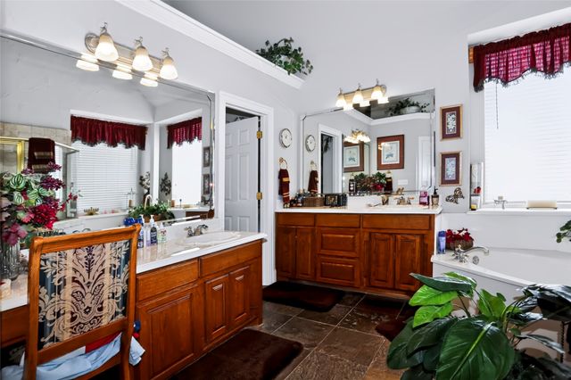 170 Park Place Circle, Cresson, TX 76035