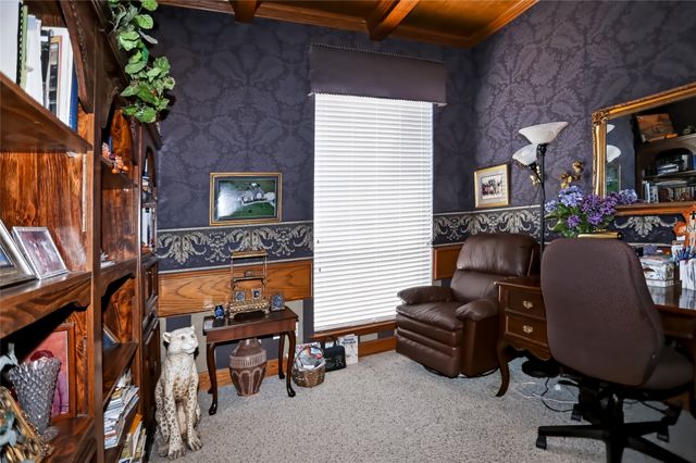 170 Park Place Circle, Cresson, TX 76035