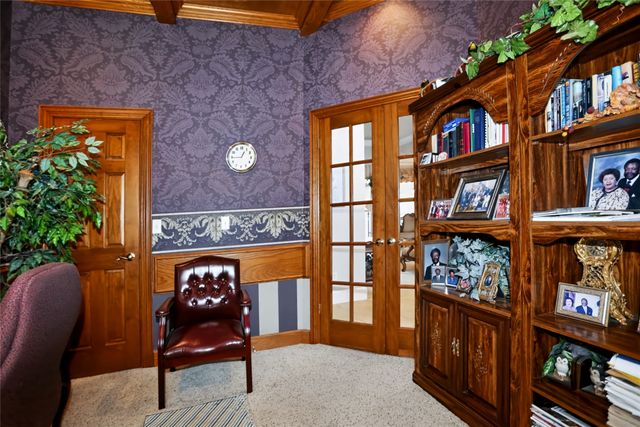 170 Park Place Circle, Cresson, TX 76035