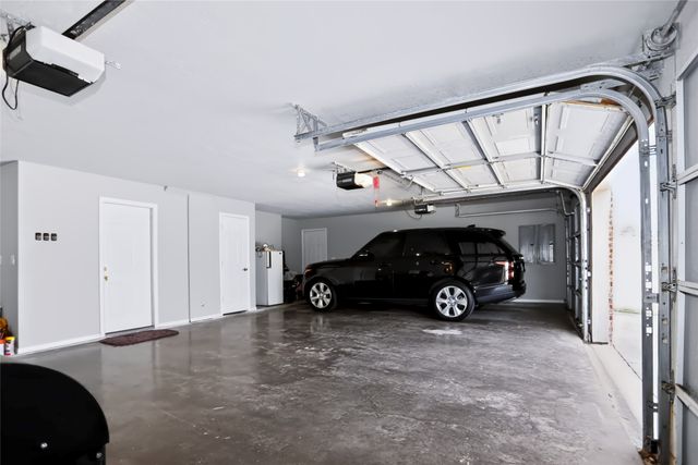 170 Park Place Circle, Cresson, TX 76035