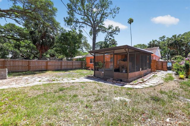 775 28TH AVENUE S, St Petersburg, FL 33705
