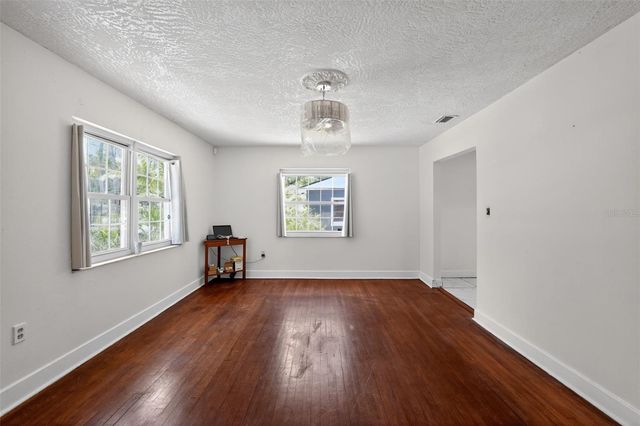 775 28TH AVENUE S, St Petersburg, FL 33705