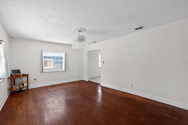 775 28TH AVENUE S, St Petersburg, FL 33705