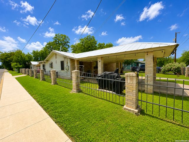 402 Chipinque, San Antonio, TX 78237
