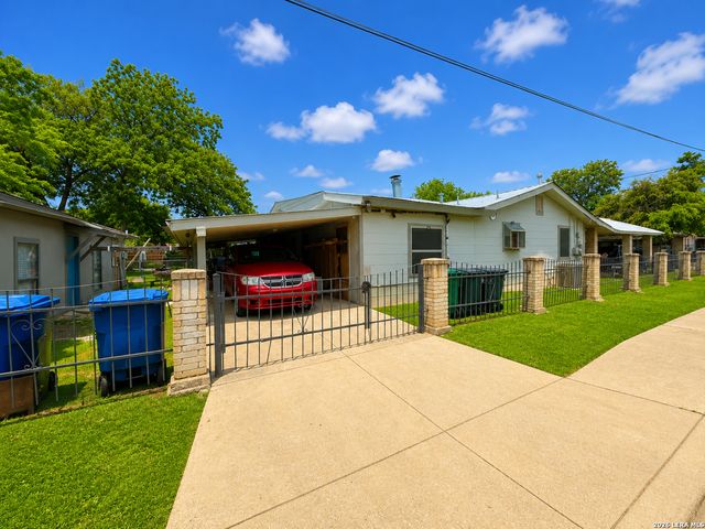 402 Chipinque, San Antonio, TX 78237