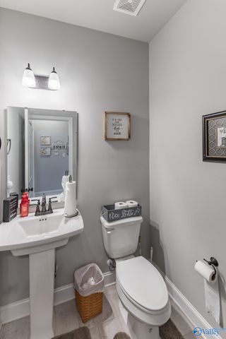 108 Maple Bend Drive, Toney, AL 35773