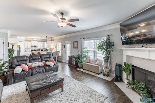 108 Maple Bend Drive, Toney, AL 35773