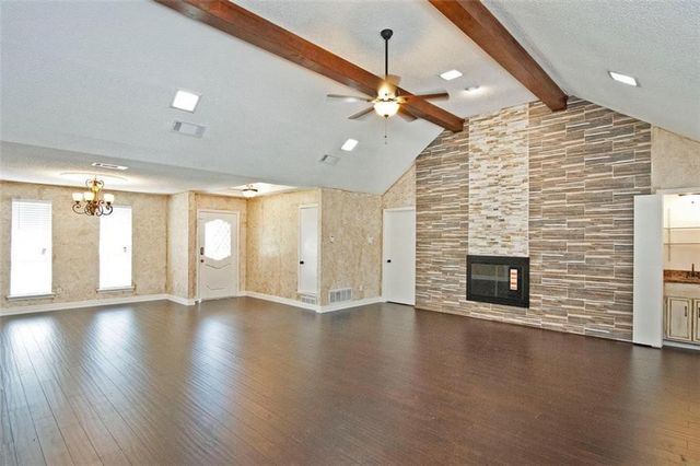 2509 Country Valley Road, Garland, TX 75041