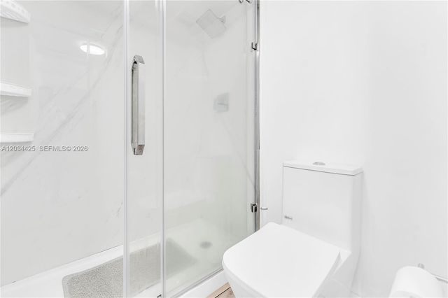 300 Bayview Dr 214, Sunny Isles Beach, FL 33160