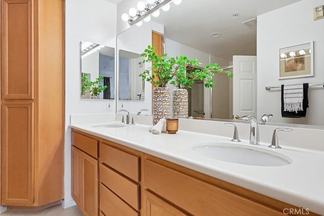 13075 Pacific Promenade Place 115, Playa Vista, CA 90094