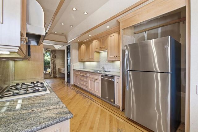1774 Dry Creek Road, San Jose, CA 95124