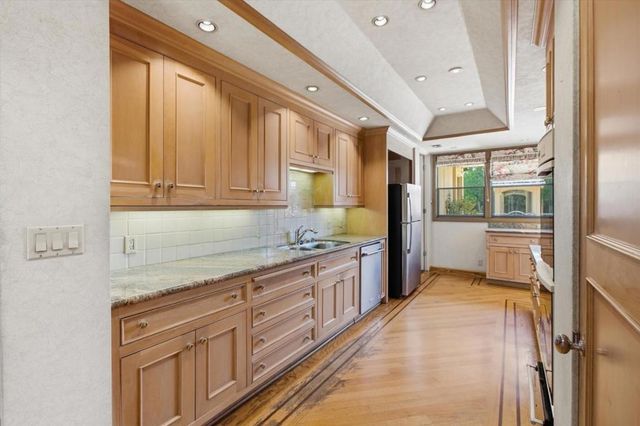 1774 Dry Creek Road, San Jose, CA 95124