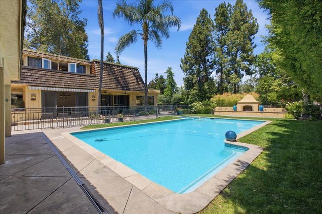 1774 Dry Creek Road, San Jose, CA 95124