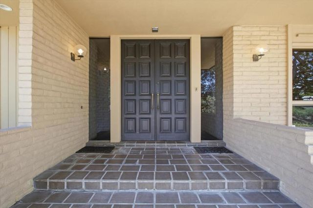 1774 Dry Creek Road, San Jose, CA 95124