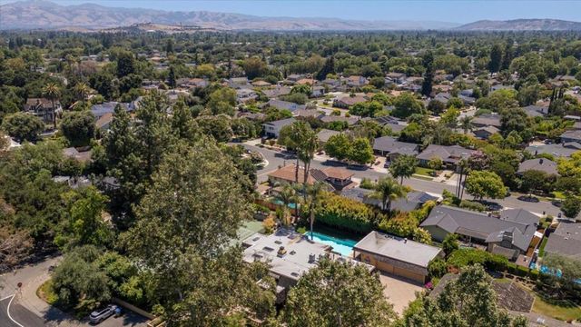 1774 Dry Creek Road, San Jose, CA 95124