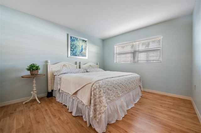 5521 80TH STREET N 205, St Petersburg, FL 33709