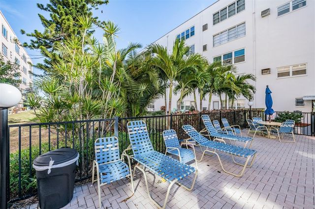 5521 80TH STREET N 205, St Petersburg, FL 33709