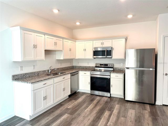 5956 PINEY SHRUB PLACE, St Cloud, FL 34771