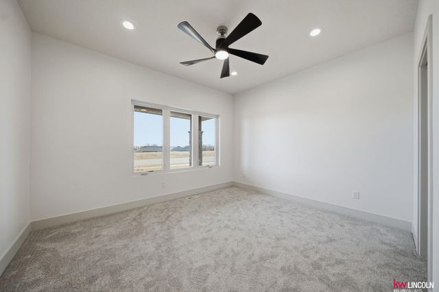 9456 S 87th St Street, Lincoln, NE 68526