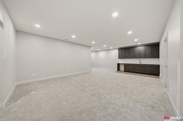 9456 S 87th St Street, Lincoln, NE 68526