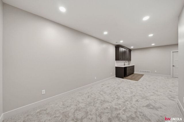 9456 S 87th St Street, Lincoln, NE 68526