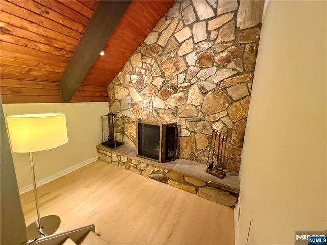 45 Parker Place, Upper Saddle River, NJ 07458