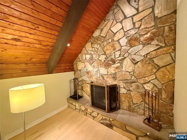 45 Parker Place, Upper Saddle River, NJ 07458